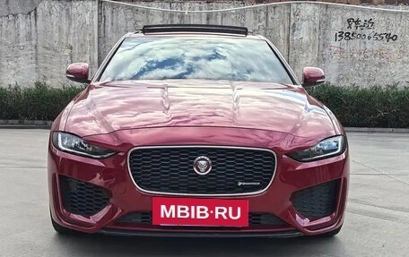 Jaguar XE I рестайлинг, 2020 год, 2 650 000 рублей, 2 фотография