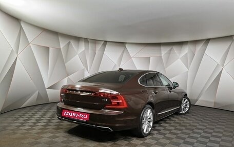 Volvo S90 II рестайлинг, 2019 год, 3 299 700 рублей, 2 фотография