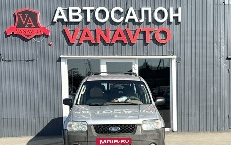 Ford Maverick II, 2004 год, 550 000 рублей, 2 фотография