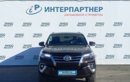 Toyota Fortuner II, 2018 год, 3 590 000 рублей, 2 фотография