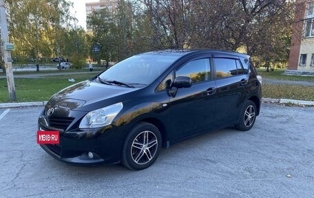 Toyota Verso I, 2009 год, 1 225 000 рублей, 3 фотография