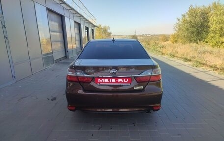 Toyota Camry, 2017 год, 2 840 000 рублей, 2 фотография