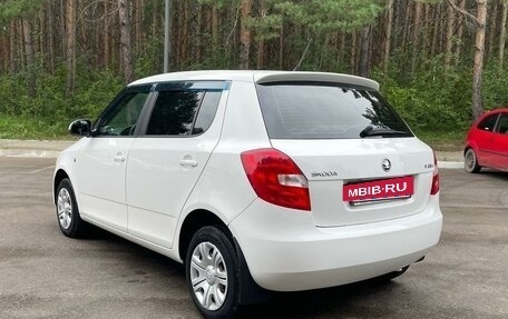 Skoda Fabia II, 2013 год, 959 000 рублей, 4 фотография