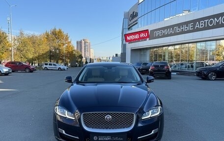 Jaguar XJ IV (X351), 2016 год, 3 900 000 рублей, 2 фотография