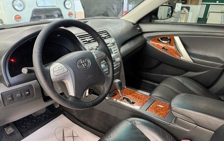 Toyota Camry, 2008 год, 1 050 000 рублей, 10 фотография