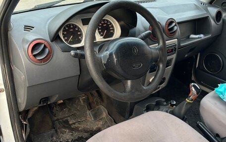 Renault Logan I, 2006 год, 210 000 рублей, 8 фотография