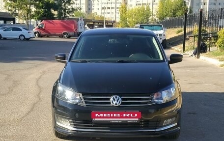 Volkswagen Polo VI (EU Market), 2012 год, 820 000 рублей, 2 фотография