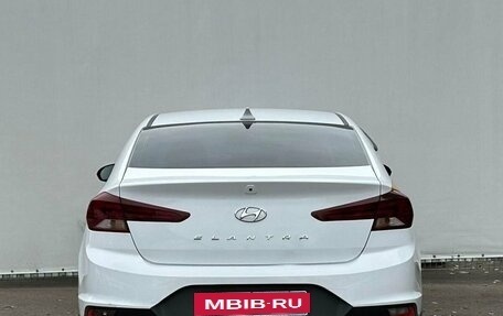 Hyundai Elantra VI рестайлинг, 2019 год, 1 350 000 рублей, 6 фотография