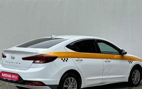 Hyundai Elantra VI рестайлинг, 2019 год, 1 350 000 рублей, 5 фотография