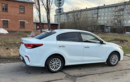 KIA Rio IV, 2019 год, 1 700 000 рублей, 1 фотография