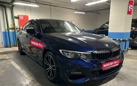 BMW 3 серия, 2019 год, 3 100 000 рублей, 1 фотография