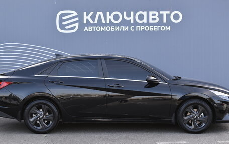 Hyundai Elantra, 2021 год, 2 060 000 рублей, 5 фотография