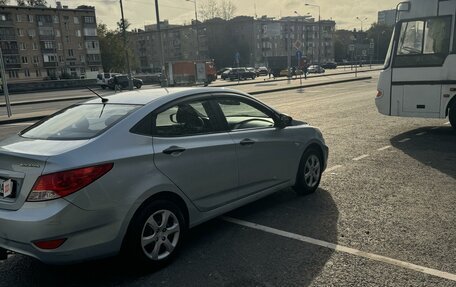 Hyundai Solaris II рестайлинг, 2013 год, 1 195 000 рублей, 5 фотография