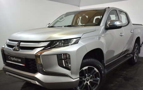 Mitsubishi L200 IV рестайлинг, 2023 год, 3 189 000 рублей, 3 фотография