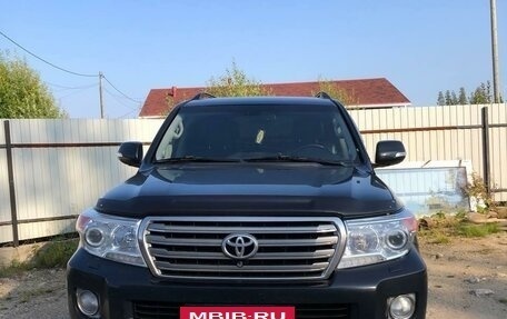 Toyota Land Cruiser 200, 2013 год, 4 200 000 рублей, 8 фотография