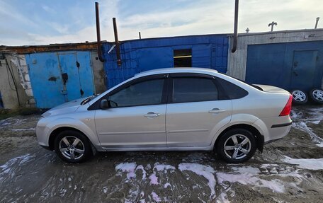 Ford Focus II рестайлинг, 2005 год, 500 000 рублей, 10 фотография