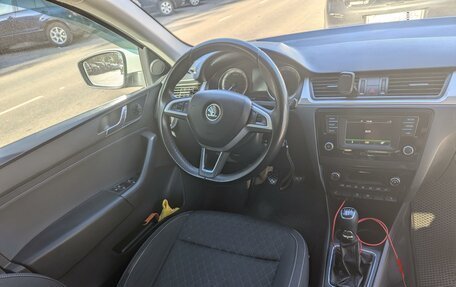 Skoda Rapid I, 2016 год, 1 150 000 рублей, 14 фотография