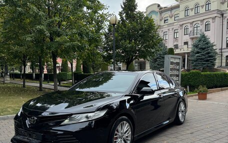 Toyota Camry, 2019 год, 3 150 000 рублей, 2 фотография