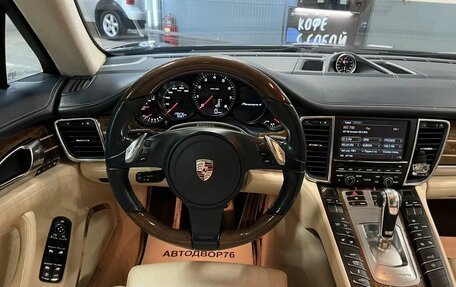 Porsche Panamera II рестайлинг, 2011 год, 2 799 000 рублей, 29 фотография