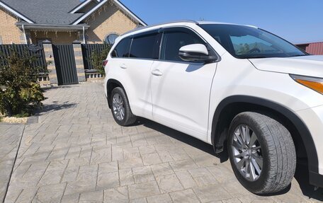 Toyota Highlander III, 2013 год, 3 850 000 рублей, 5 фотография