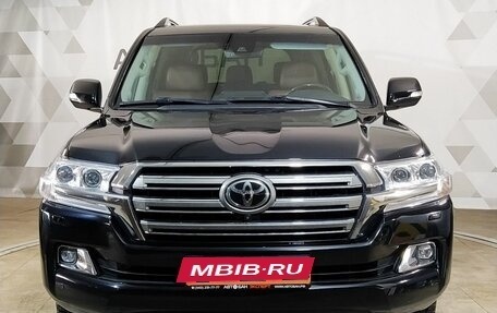 Toyota Land Cruiser 200, 2016 год, 6 600 000 рублей, 2 фотография