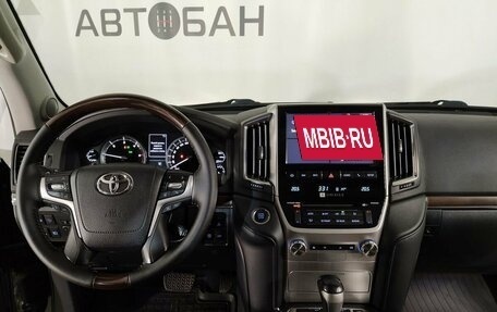 Toyota Land Cruiser 200, 2016 год, 6 600 000 рублей, 14 фотография