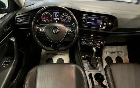 Volkswagen Jetta VII, 2019 год, 1 995 000 рублей, 23 фотография