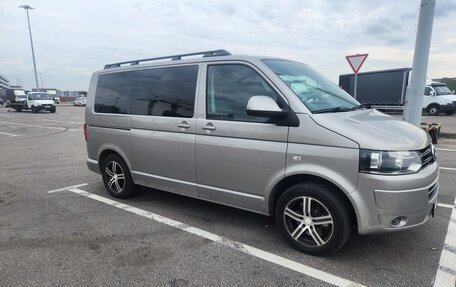 Volkswagen Multivan T5, 2010 год, 2 150 000 рублей, 7 фотография