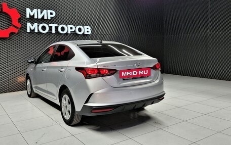 Hyundai Solaris II рестайлинг, 2020 год, 1 590 000 рублей, 11 фотография