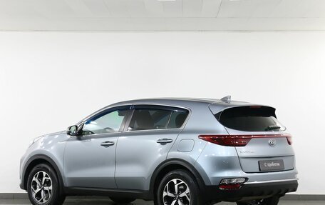 KIA Sportage IV рестайлинг, 2020 год, 2 395 000 рублей, 4 фотография