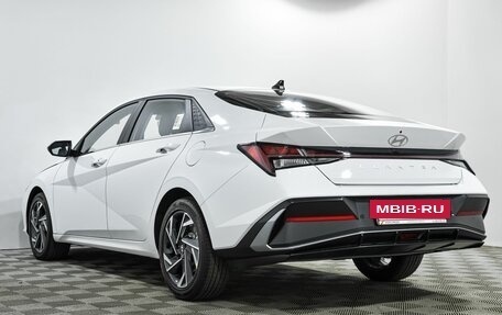 Hyundai Elantra, 2024 год, 2 670 000 рублей, 7 фотография