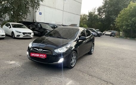 Hyundai Solaris II рестайлинг, 2014 год, 690 000 рублей, 7 фотография