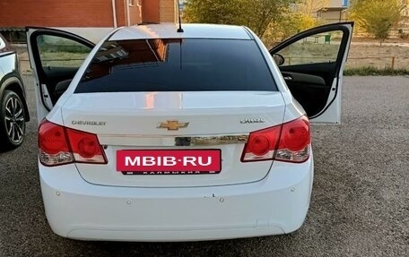 Chevrolet Cruze II, 2012 год, 900 000 рублей, 3 фотография