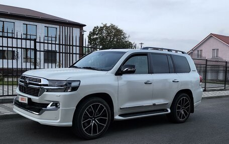 Toyota Land Cruiser 200, 2018 год, 9 500 000 рублей, 1 фотография