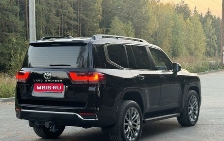 Toyota Land Cruiser, 2023 год, 14 500 000 рублей, 2 фотография