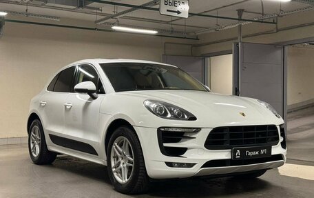 Porsche Macan I рестайлинг, 2015 год, 2 675 000 рублей, 1 фотография