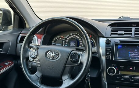 Toyota Camry, 2014 год, 1 870 000 рублей, 14 фотография