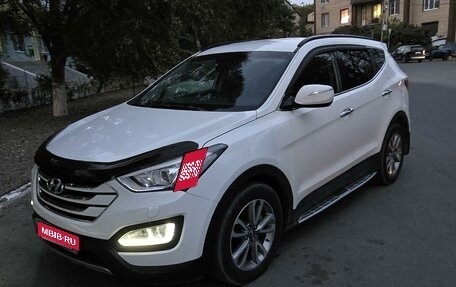 Hyundai Santa Fe III рестайлинг, 2013 год, 2 300 000 рублей, 1 фотография