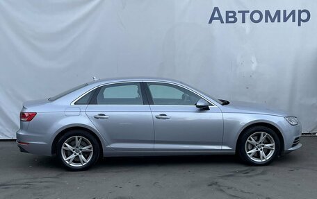 Audi A4, 2018 год, 3 100 000 рублей, 4 фотография