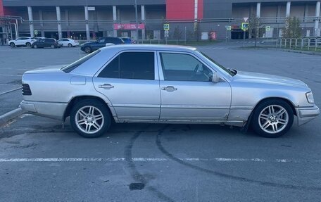 Mercedes-Benz W124, 1989 год, 230 000 рублей, 2 фотография