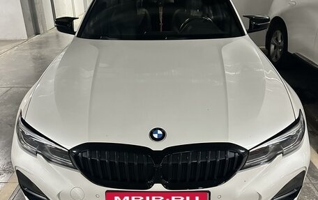 BMW 3 серия, 2019 год, 4 500 000 рублей, 2 фотография