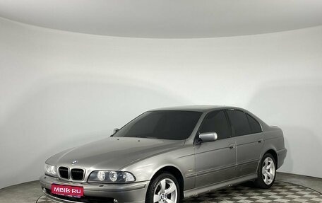 BMW 5 серия, 2002 год, 750 000 рублей, 1 фотография