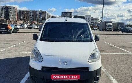 Peugeot Partner II рестайлинг 2, 2014 год, 940 000 рублей, 7 фотография