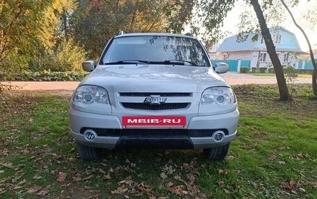 Chevrolet Niva I рестайлинг, 2003 год, 370 000 рублей, 10 фотография