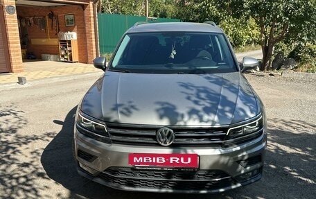 Volkswagen Tiguan II, 2018 год, 2 650 000 рублей, 6 фотография