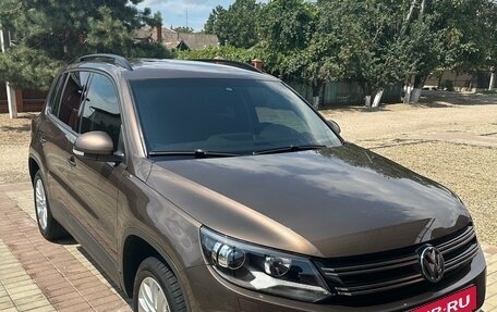 Volkswagen Tiguan I, 2014 год, 2 100 000 рублей, 4 фотография