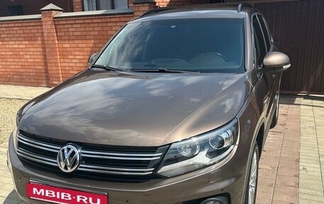 Volkswagen Tiguan I, 2014 год, 2 100 000 рублей, 6 фотография