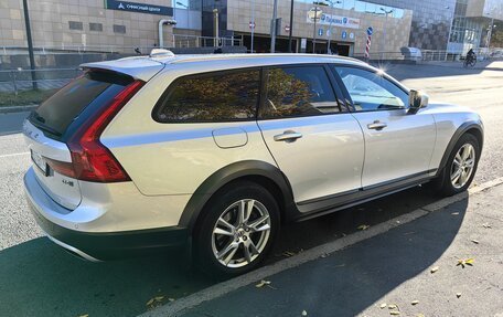 Volvo V90 Cross Country I рестайлинг, 2019 год, 3 500 000 рублей, 6 фотография