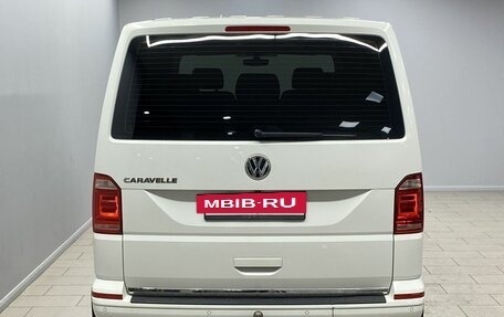 Volkswagen Caravelle T6 рестайлинг, 2019 год, 4 345 000 рублей, 3 фотография