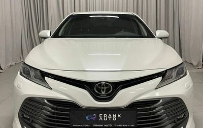 Toyota Camry, 2019 год, 2 600 000 рублей, 1 фотография